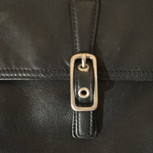 Excellent Vintage Coach Black Y2K Legacy Slim Flap Bag L33-9592 23” max drop - Picture 4 of 10